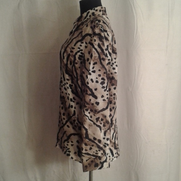 Alfred Dunner 10 animal print blouse MOP Button Front Sheer Leopard - Picture 4 of 8